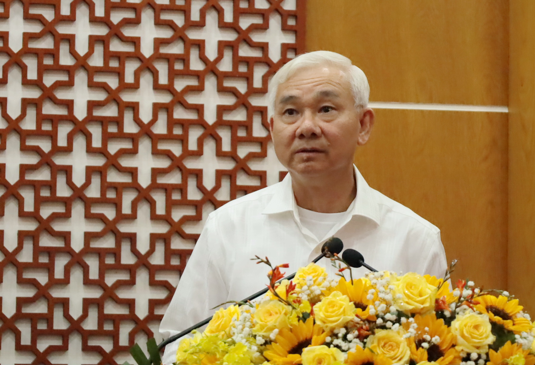 Ông Phạm Ngọc Thuận- Tổng Giám đốc Tổng Công ty Becamex IDC đề xuất ý tưởng mở một tuyến đường 10 làn xe để kết nối công nghiệp giữa Tây Ninh và Bình Dương.
